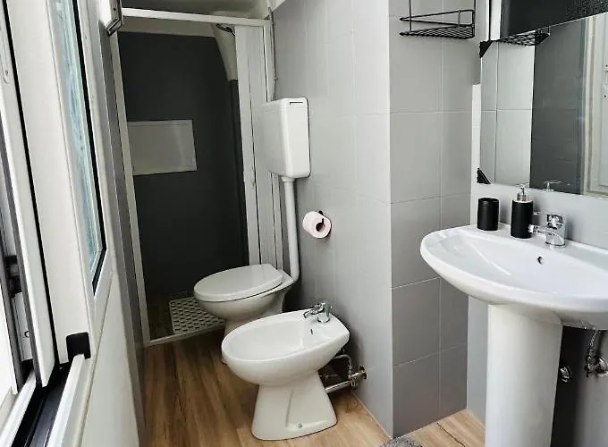 Appartamento Essential House Brindisi